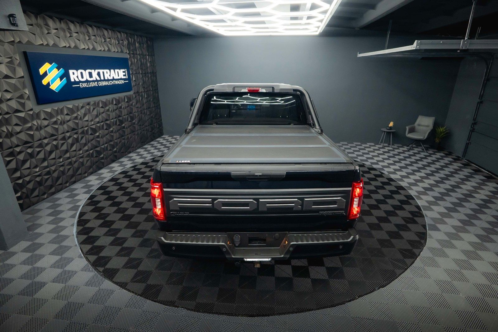 Fahrzeugabbildung Ford F150 5.0L V8 4x4 Offroad  SuperCrew RAPTOR 19%