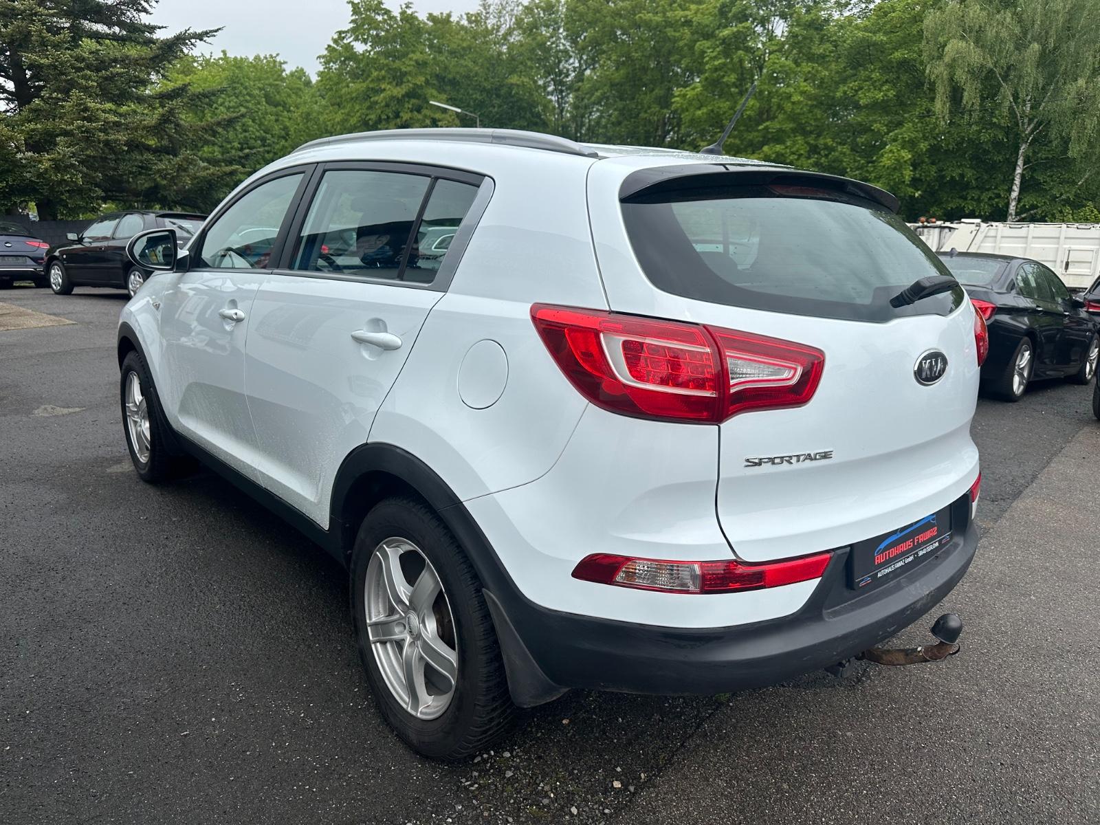 Kia Sportage Attract 2WD *AHK