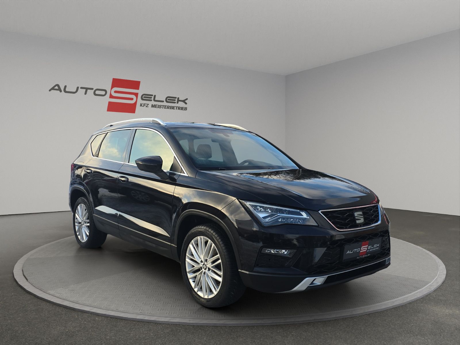 Fahrzeugabbildung SEAT Ateca Xcellence 4Drive Allradantrieb