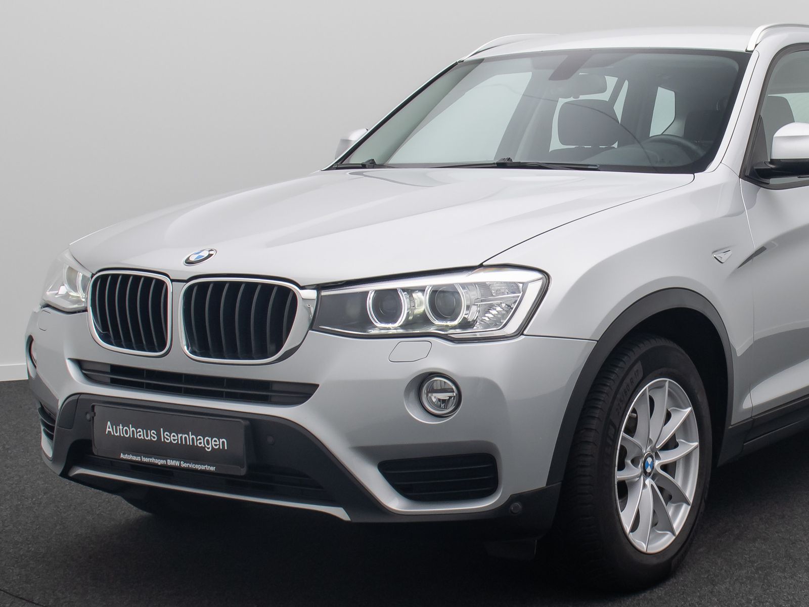 Fahrzeugabbildung BMW X3 xD20d Xenon GeschwindigReg PDC FernlichtAssis