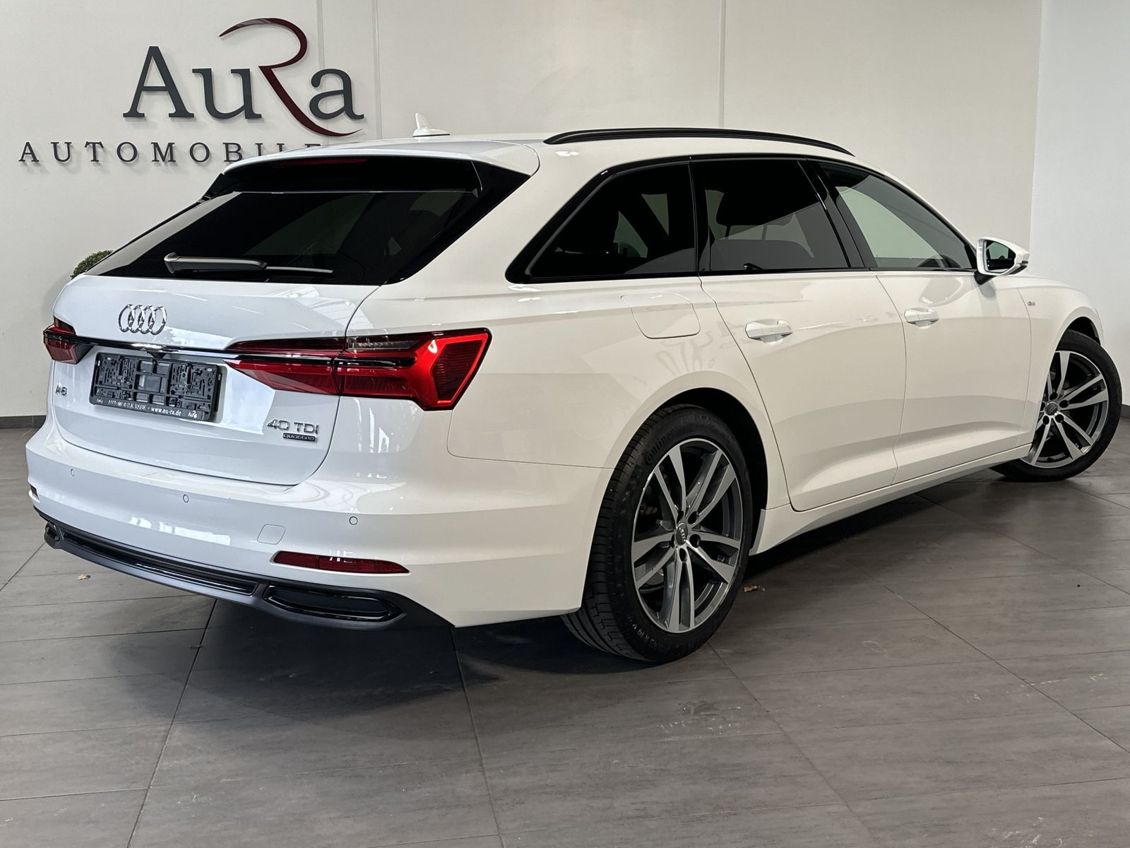 Fahrzeugabbildung Audi A6 Avant 40 TDI Qu S-Line Black NAV+LED+KAM+ACC
