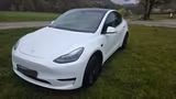 Tesla Model Y SR RWD 19 Zoll AHK Werksgarantie - Tesla Model Y in Bielefeld
