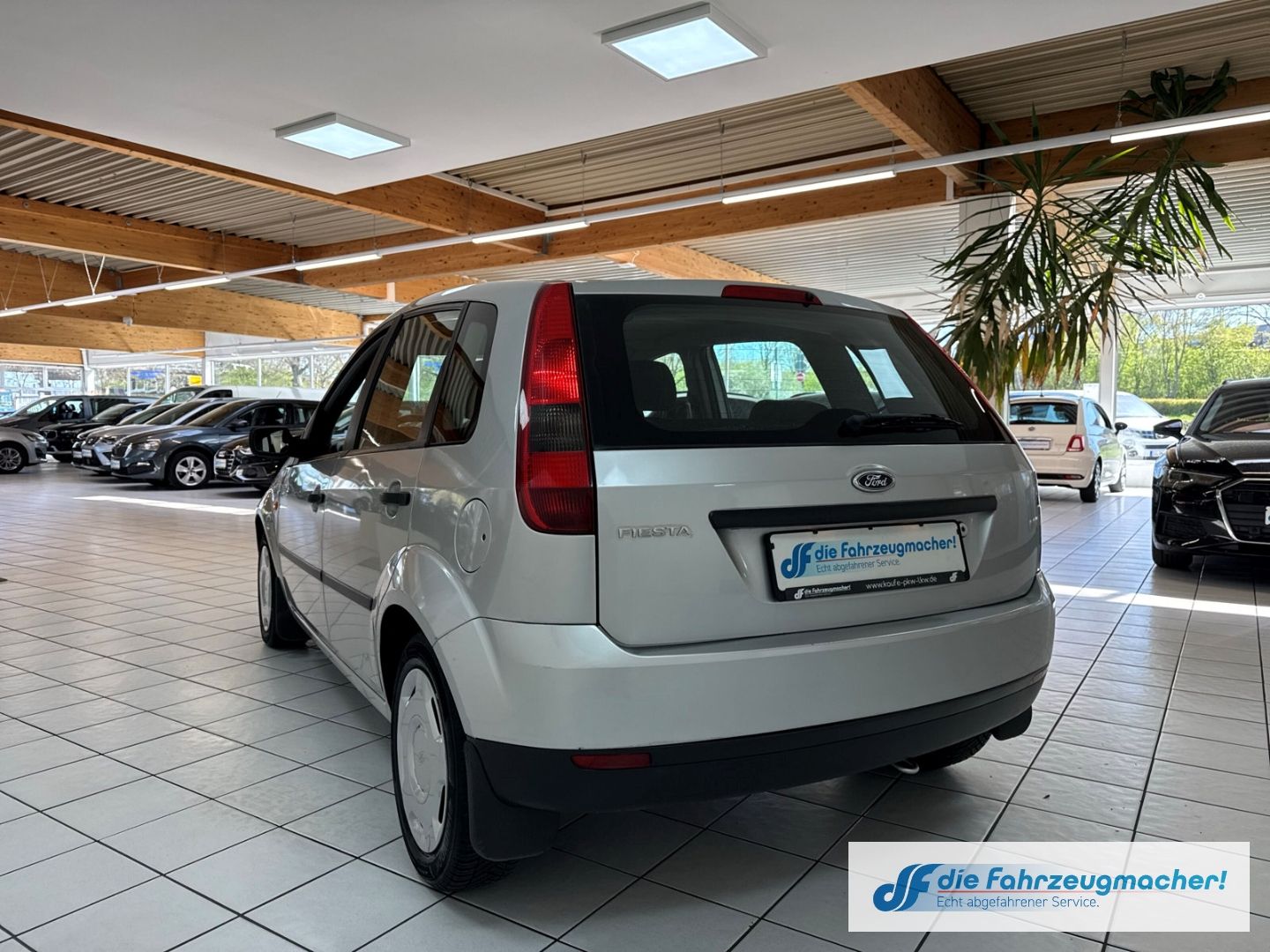 Fahrzeugabbildung Ford Fiesta Viva Klima TÜV NEU eFH BC ZV ABS Servo Ai