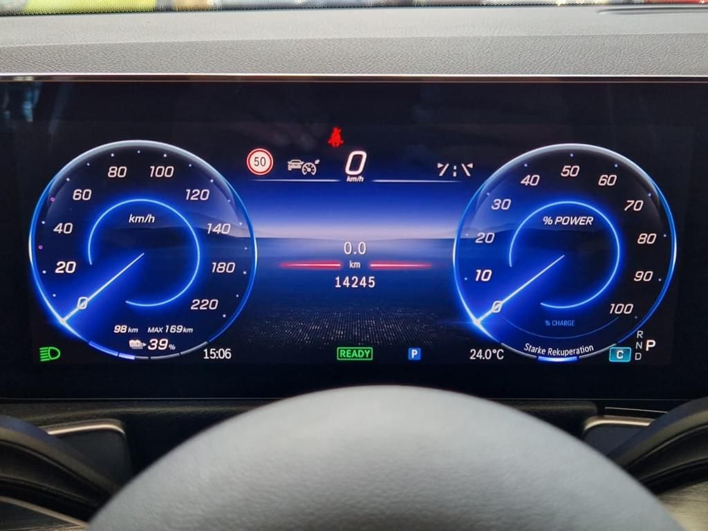 Mercedes-Benz EQB 300 4M ElectricArt Night Pano AHK Distronic foto 17