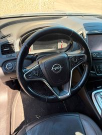 Opel Insignia - 10