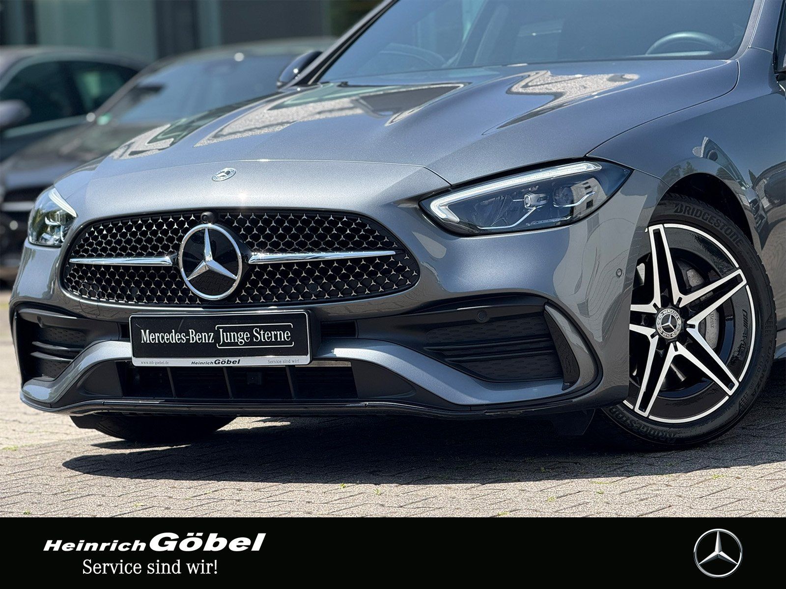 Fahrzeugabbildung Mercedes-Benz C 200 AMG*AMBIENTE*KAMERA*LED*NIGHT-PAKET