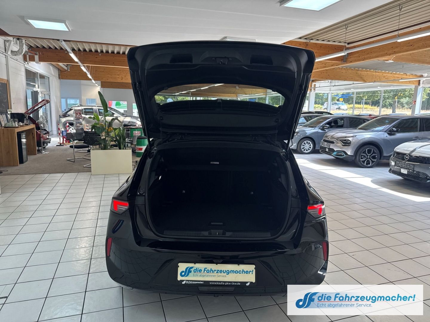 Fahrzeugabbildung Opel Astra L GS Digitales Cockpit 360 Kamera LED Appl