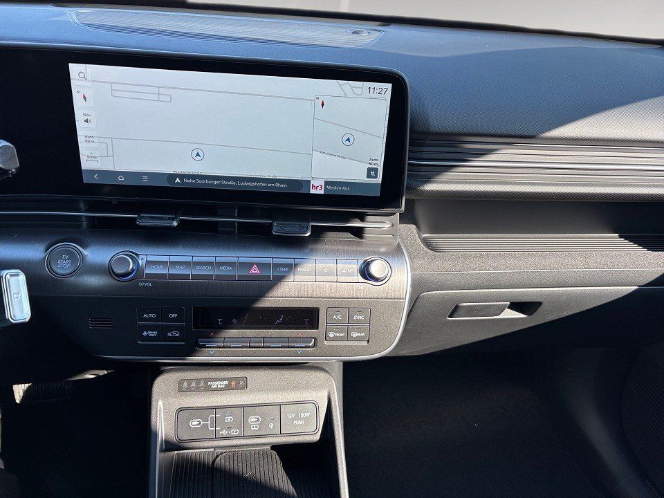 Fahrzeugabbildung Hyundai KONA Elektro 65kWh Trend el. Heckklappe