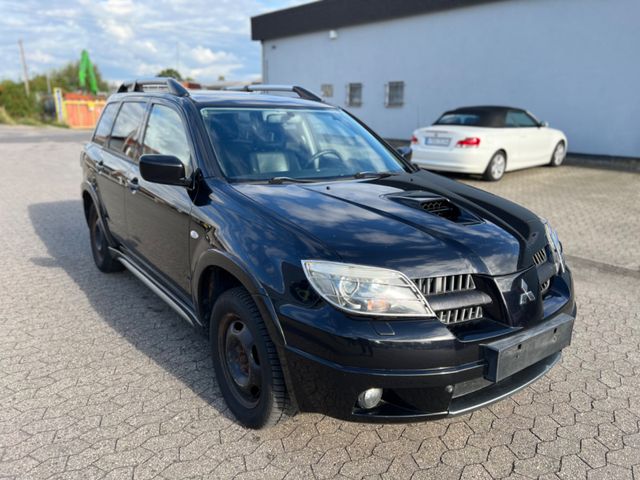 Mitsubishi Outlander 2.0 Turbo 4x4 Leder - Sitzheizung -AHK