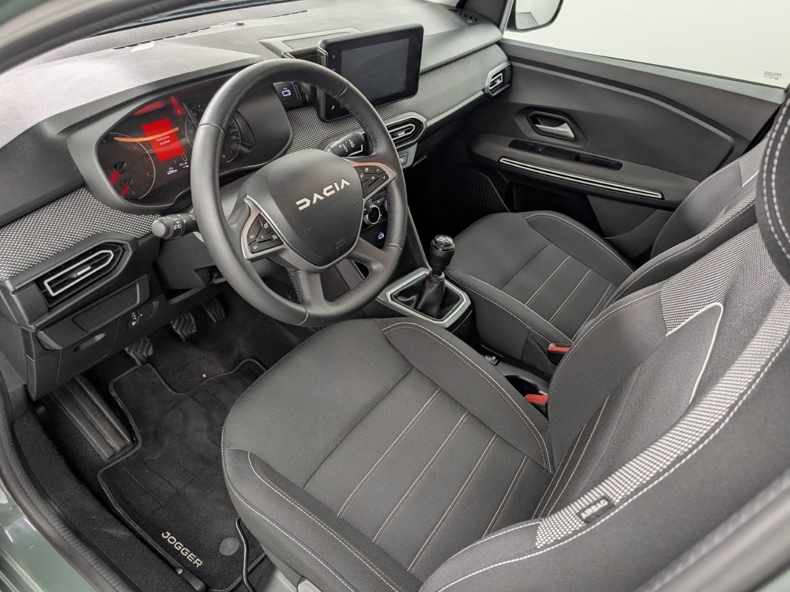 DACIA Jogger  Extreme+ TCe 110 7-Sitzer AHK SHZ – Bild 27