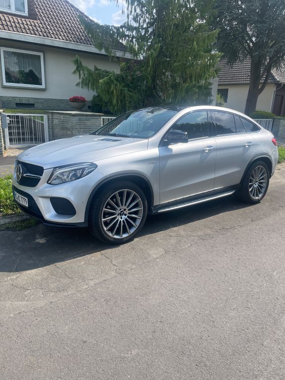 Image of Mercedes-Benz GLE 43 AMG