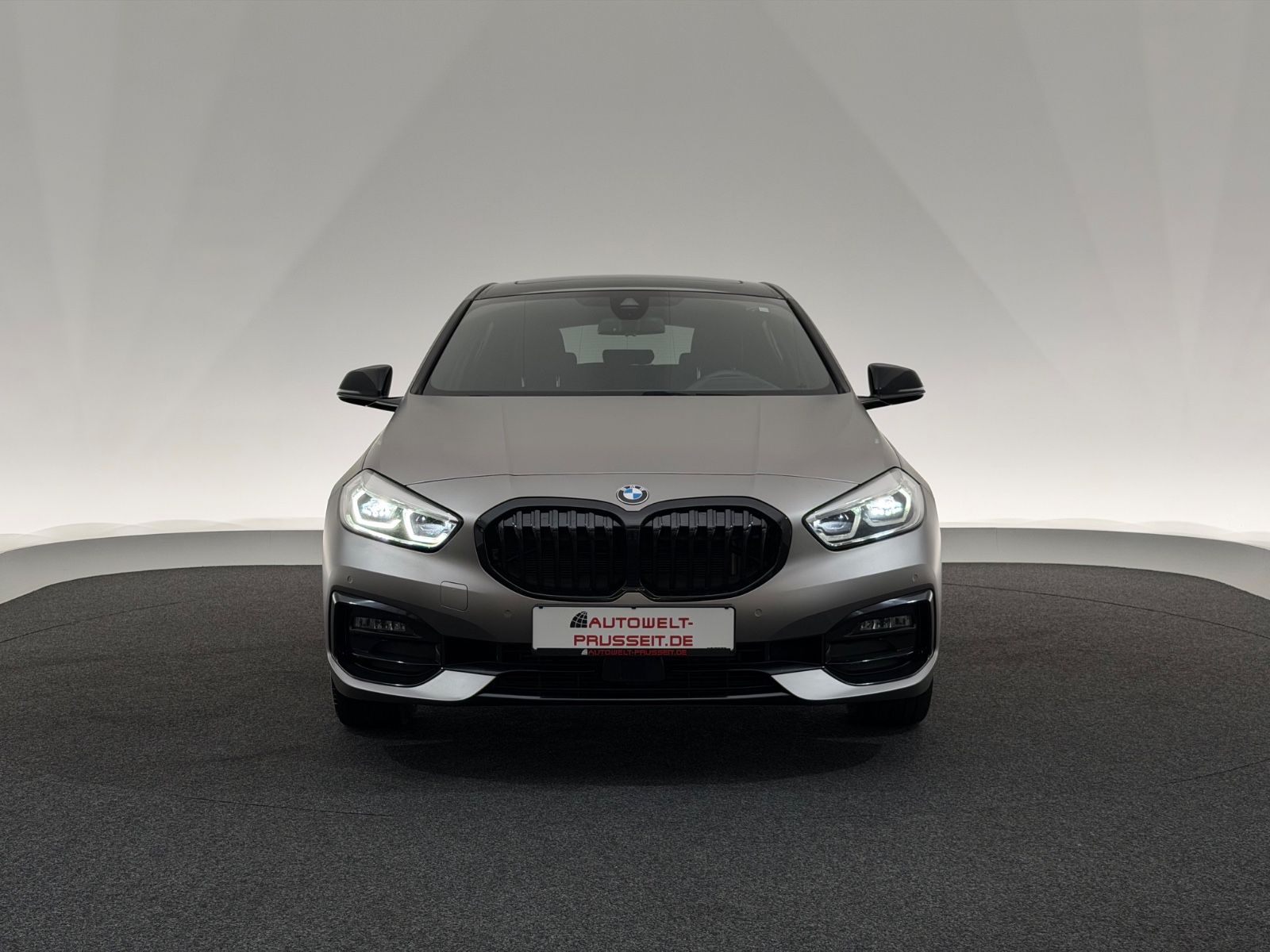 BMW 118d *SPORT LINE*SHADO-LASER-AHK-HARMAN-HUD-PANO imagem 2
