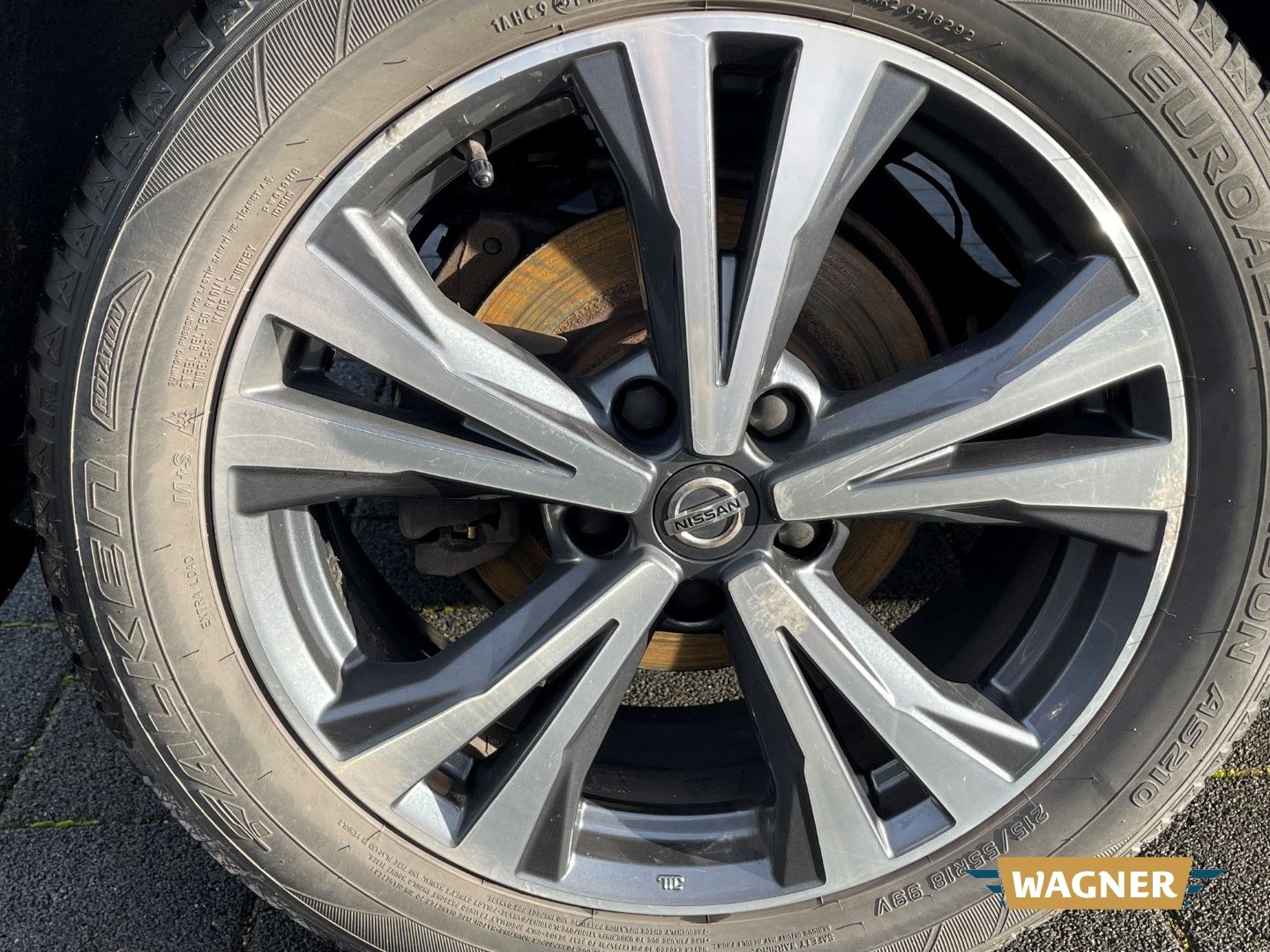 Fahrzeugabbildung Nissan Qashqai N-Connecta Auto springt nicht an