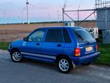 Kia Pride Oldtimer - Kia Pride mit Benzin-Antrieb
