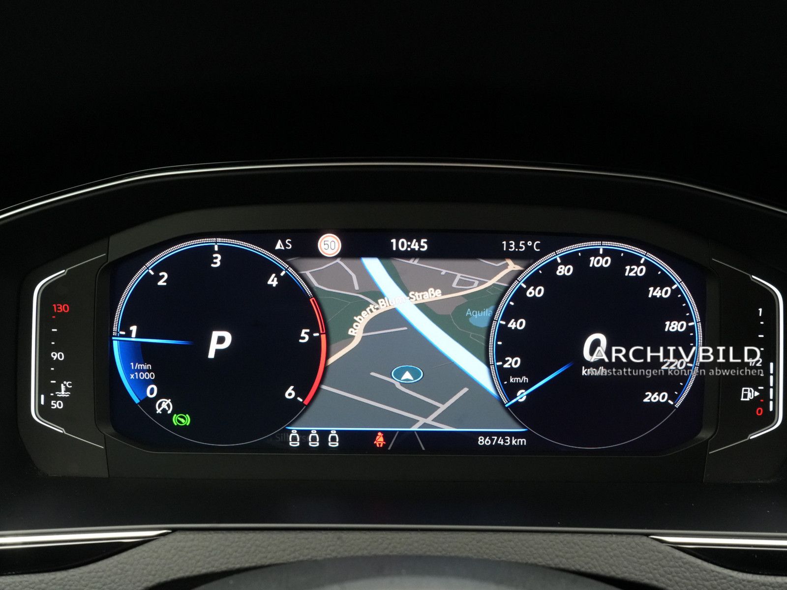Volkswagen Passat Variant - Bild 12