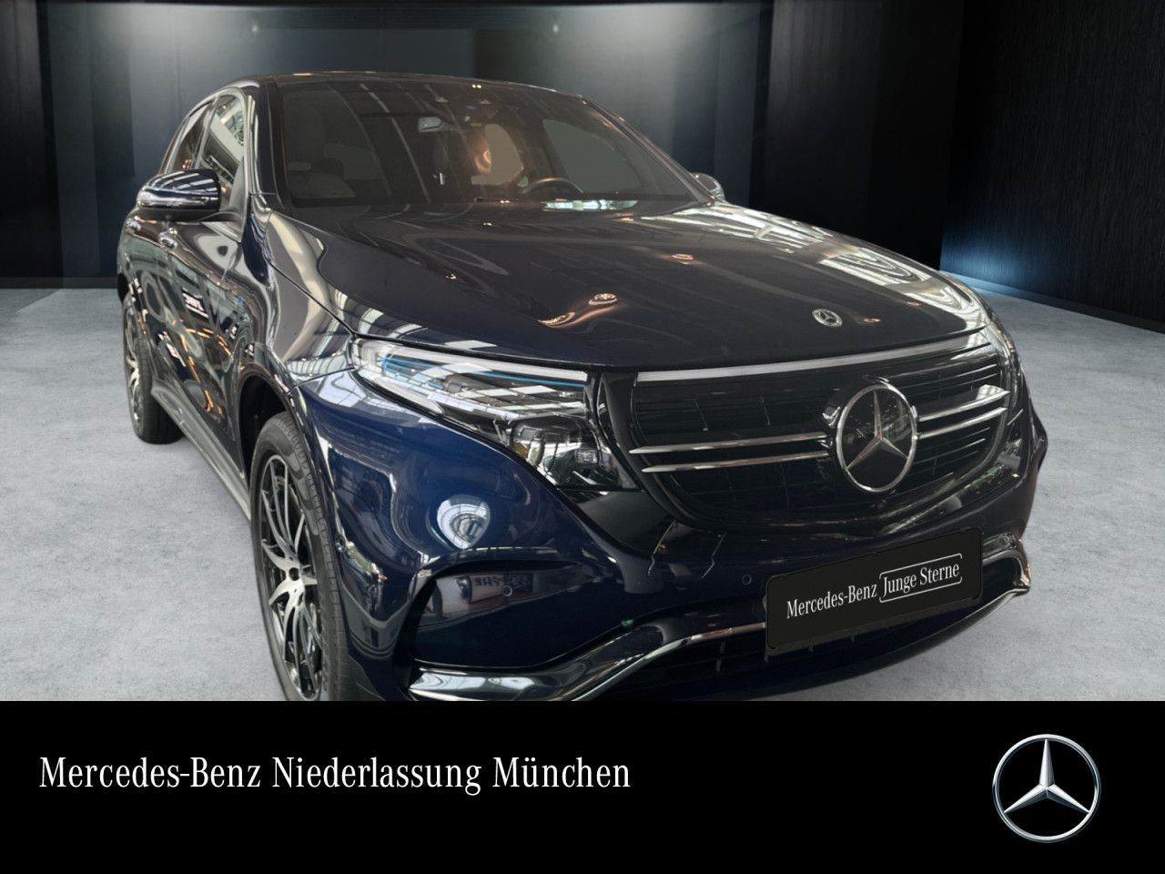 Mercedes-Benz EQC 400 AMG/Multibeam/360/Keyless/SHD/Memo/AugRe