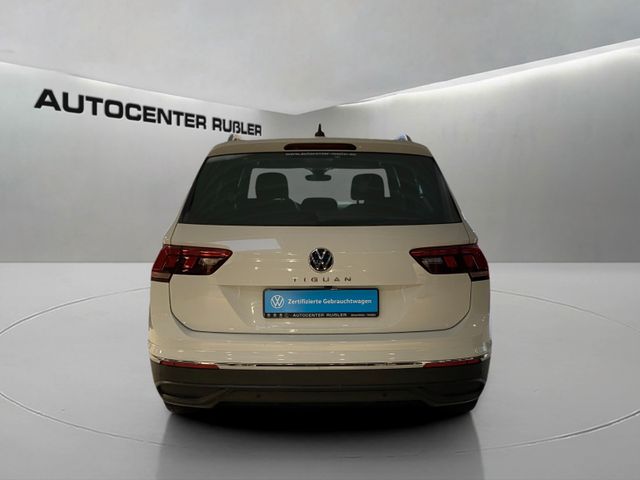VW Tiguan (Bild 4 von(16)