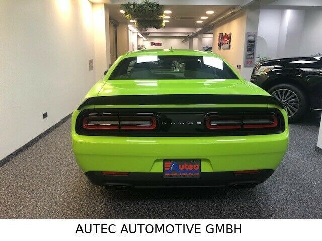 Fahrzeugabbildung Dodge CHALLENGER HELLCAT  WIDEBODY-LAGUNA-KLAPPE