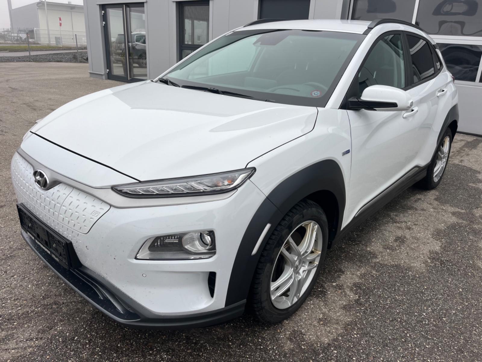 Hyundai Kona Elektro 64kWh*SITZH.*NAV.*KAM*LED