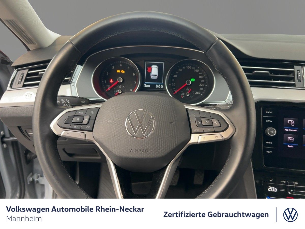 Volkswagen Passat Variant - Bild 14