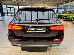 MERCEDES-BENZ E 200 T Avantgarde*LED*Navi*SHZ*Park-Assistent