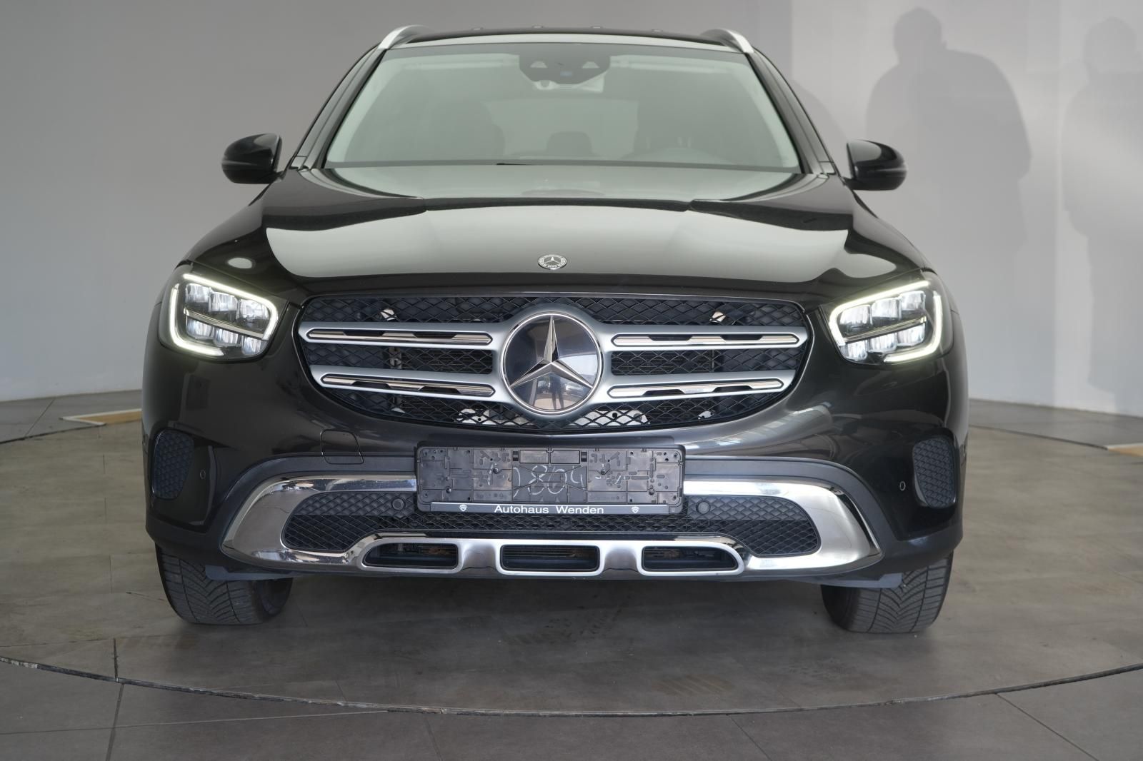 Mercedes-Benz GLC 300 e 4Matic 9G-Tronic Distronic/Carplay/Lan imagem 3