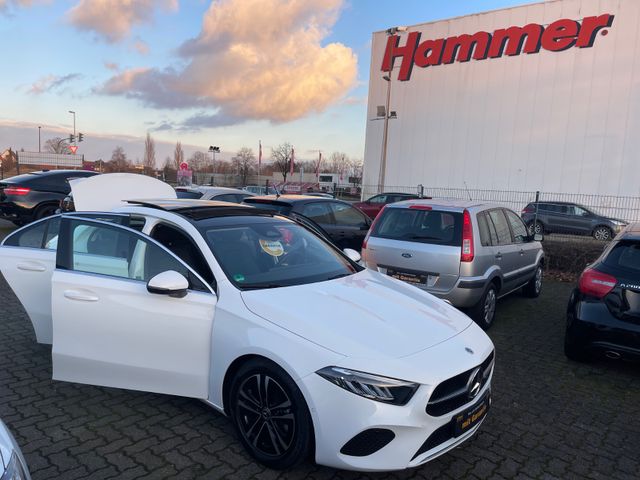 Mercedes-Benz A 180 Progressive AUTOMATIK 24.000 KM 1 Hand