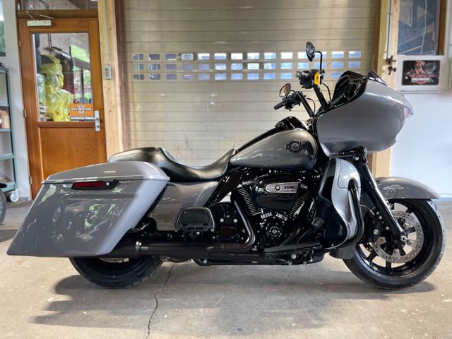 Harley-Davidson FLTRU Road Glide Ultra Umbau CVO Style 114er