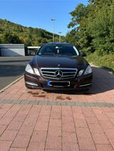 Mercedes-Benz E 200 W212 TOP ZUSTAND  -MIT KERAMIKBESCHICHTUNG - Mercedes-Benz E-Class: W212
