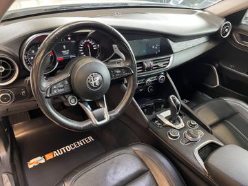 Alfa Romeo Giulia 2,2 JTDM Executive *BI-XENON*ACC*AHK*LED*