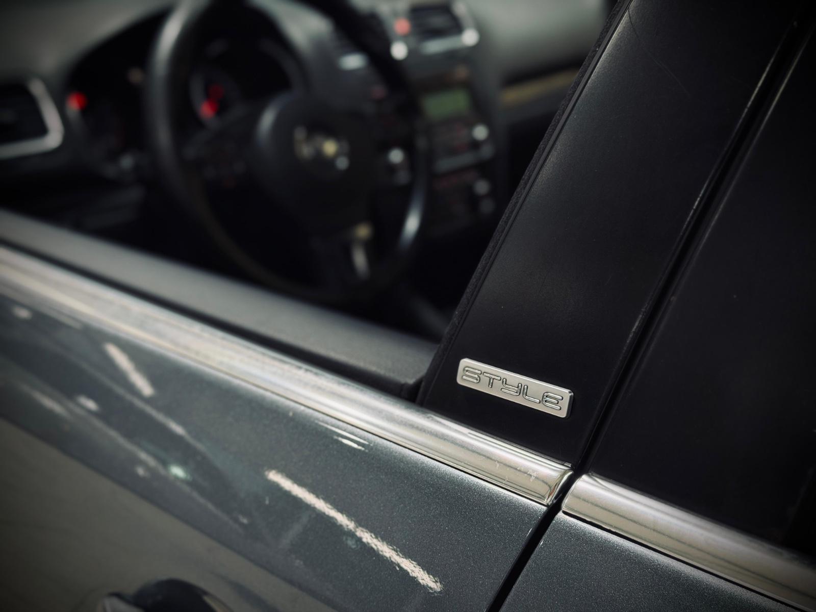 Volkswagen Golf 2011 — photo 22