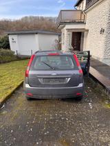 Ford Fiesta 1.4 TDCi - - Ford Fiesta aus 2005 mit Diesel-Antrieb