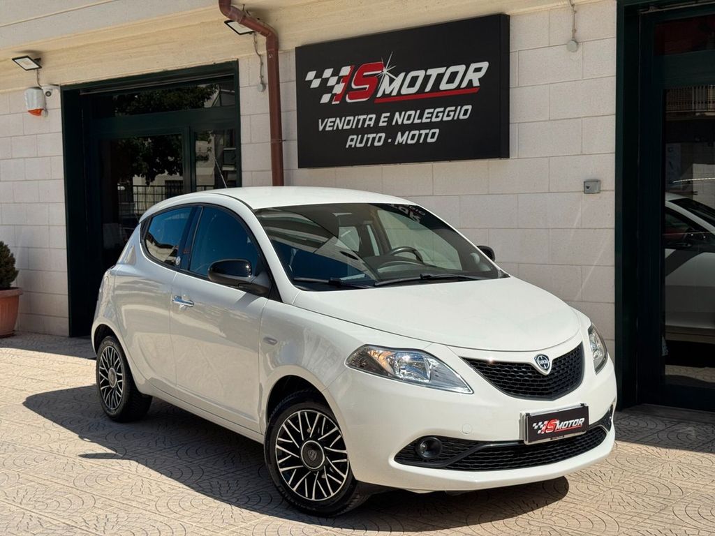 Image of Lancia Ypsilon