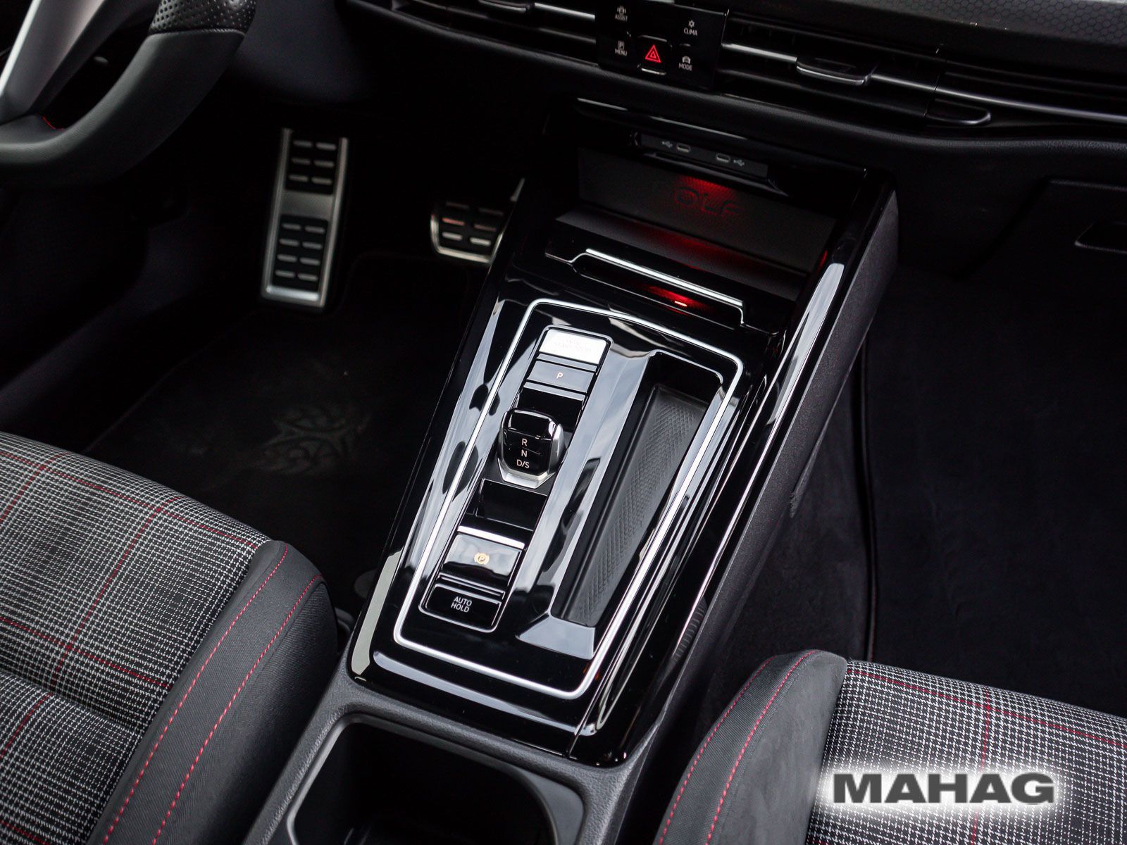 Volkswagen Golf VIII GTI 2.0 TSI ACC LED+ Navi ParkPilot Ap foto 19