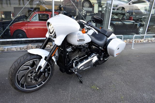 Harley-Davidson FLSB Softail Sport Glid *1Hd*Neuzustand*900Km