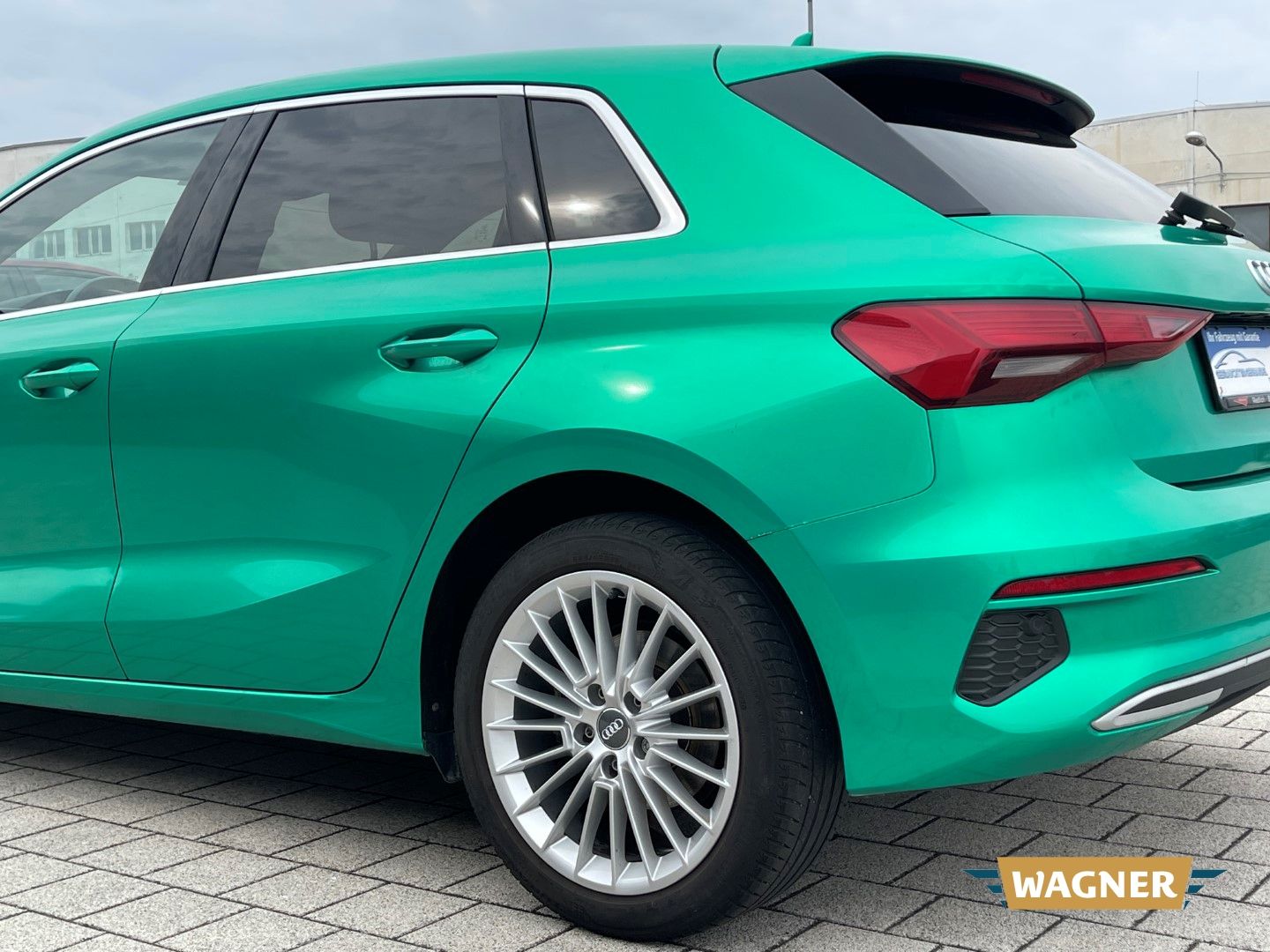 Fahrzeugabbildung Audi A3 Sportback 35 TFSI advanced Sitzheizung