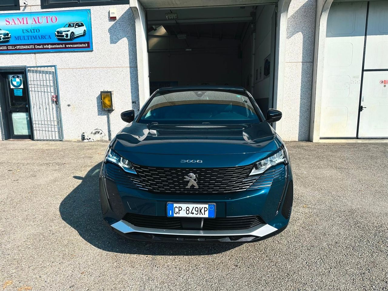 Peugeot 3008 Hybrid4 300 e-EAT8 GT imagem 2