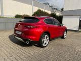 Alfa Romeo Stelvio Q4 6C Villa de Este nur 39 Stück - Alfa Romeo: Allradantrieb