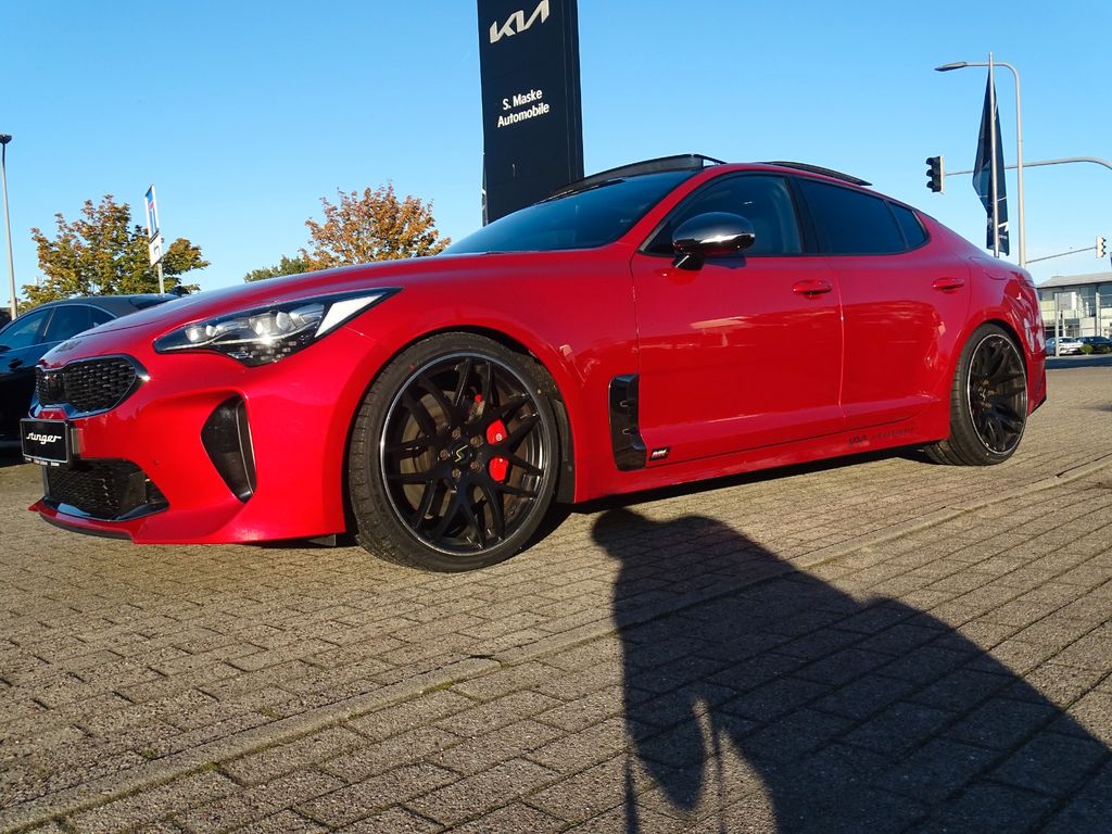 Image of Kia Stinger