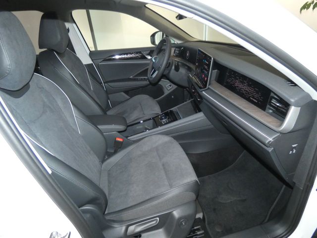 Tayron 1.5 eTSI OPF DSG Elegance AHK 7 SITZER