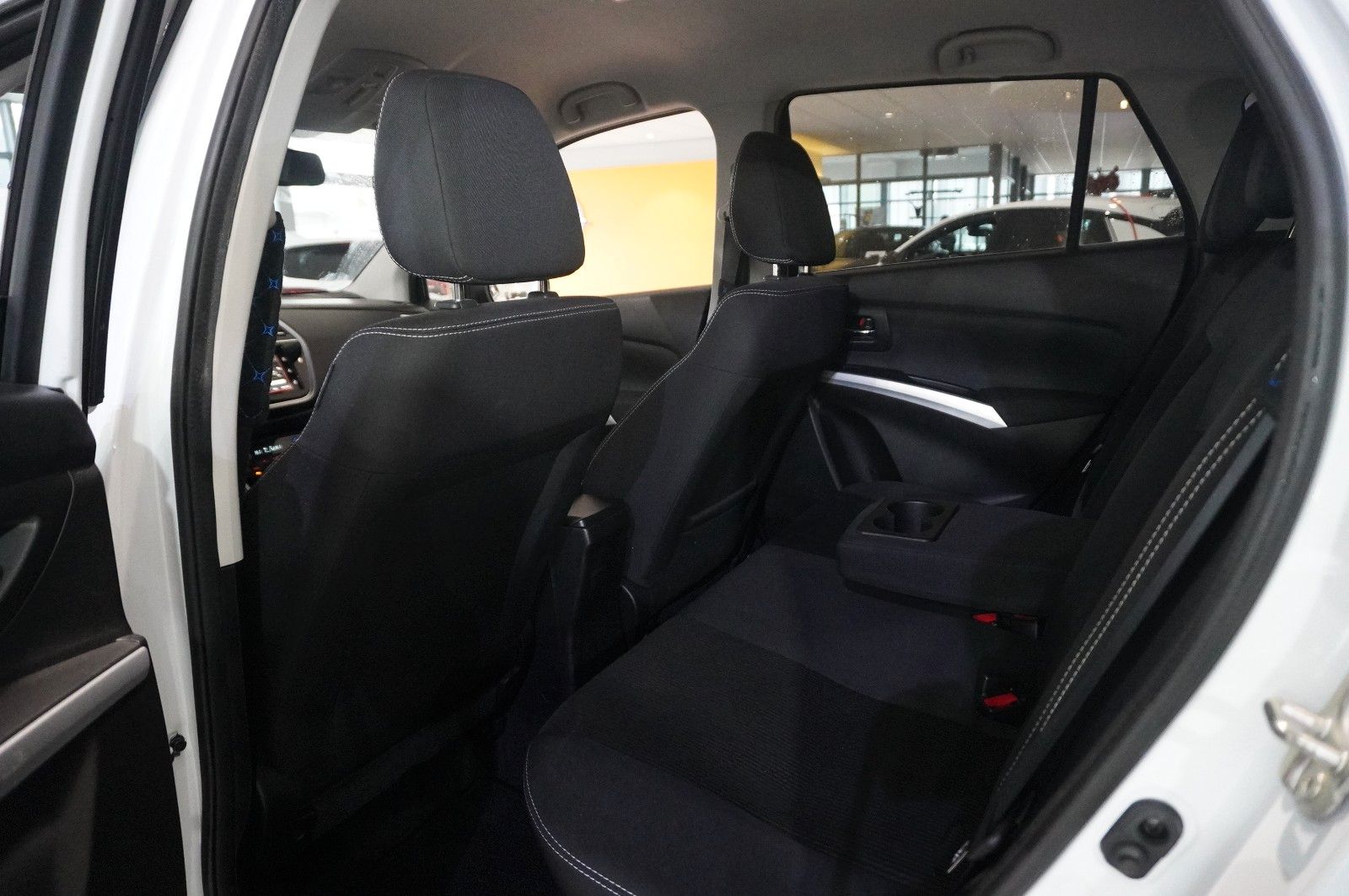 Fahrzeugabbildung Suzuki SX4 1.4 BOOSTERJET HYBRID NAVI/LED/SH/KAMERA/AHK