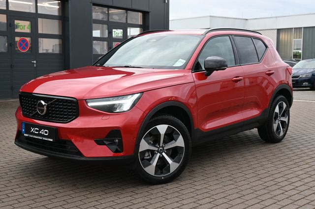 Volvo XC40 B4 DKG Plus Dark*FSHZG*360°*ACC*BLIS*