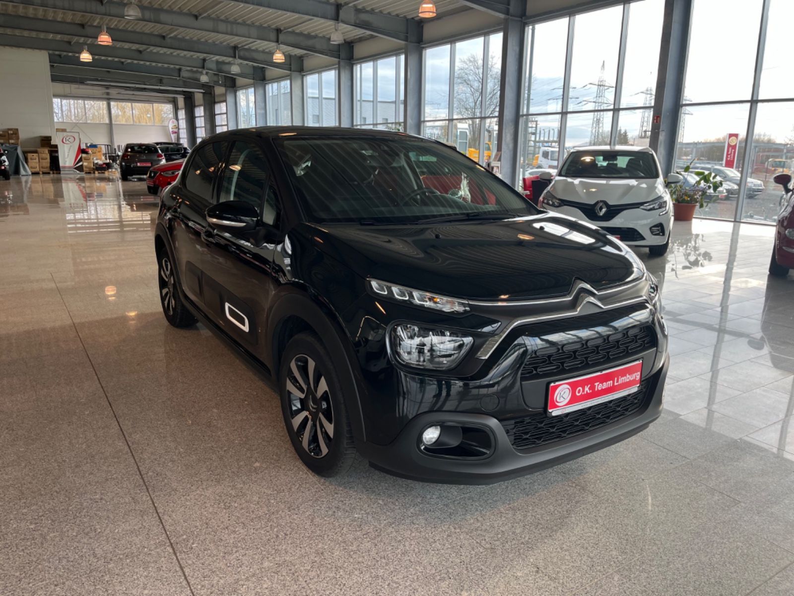 Citroën C3 Max Premium Plus *AUTOMATIK*KAMERA*NAVI*LED*