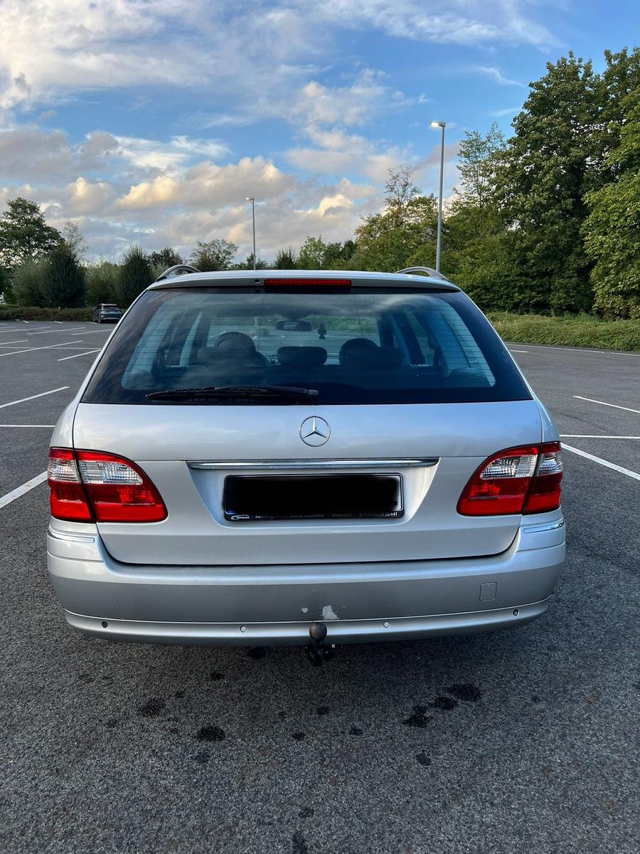 Mercedes-Benz E280 2004 — photo 5