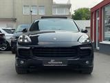 Porsche Cayenne S SPORT-DESIGN/PANO/LEDER/AHK/NAVI/R-KAM - Porsche Cayenne in Herne