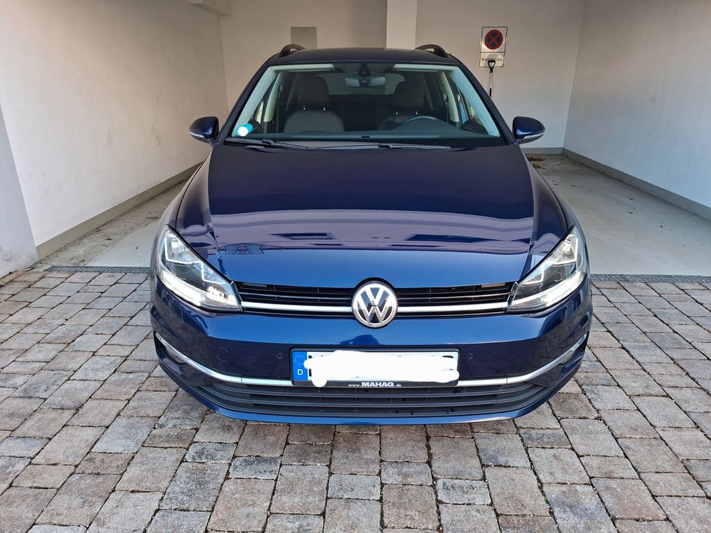 Image of Volkswagen Golf