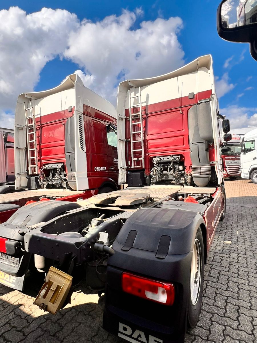 Fahrzeugabbildung DAF 2 Stück SSC XF 480 FT, Intarder