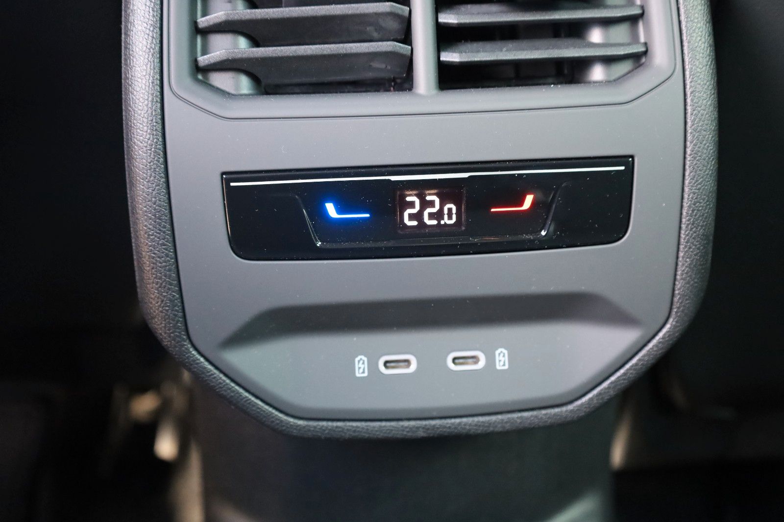 Fahrzeugabbildung CUPRA Formentor VZ 2,0 TSI 245PD DSG *AHZV