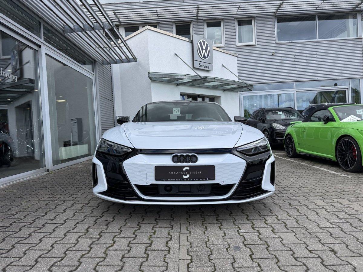 Audi e-tron RS GT quattro Carbon Top-View Headup 21Zo
