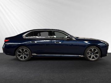 BMW 740 - 2